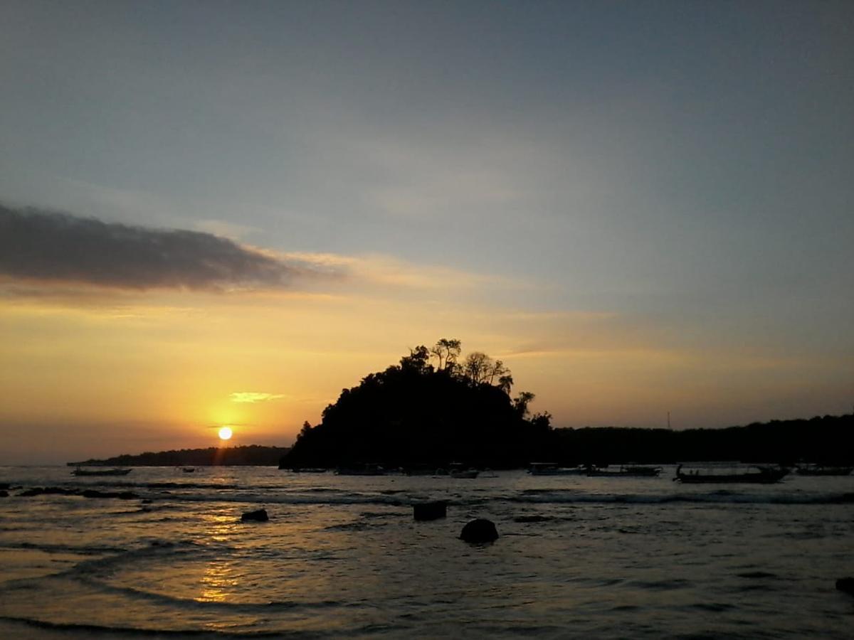Bale Lumbung Bungalows Sakti ภายนอก รูปภาพ